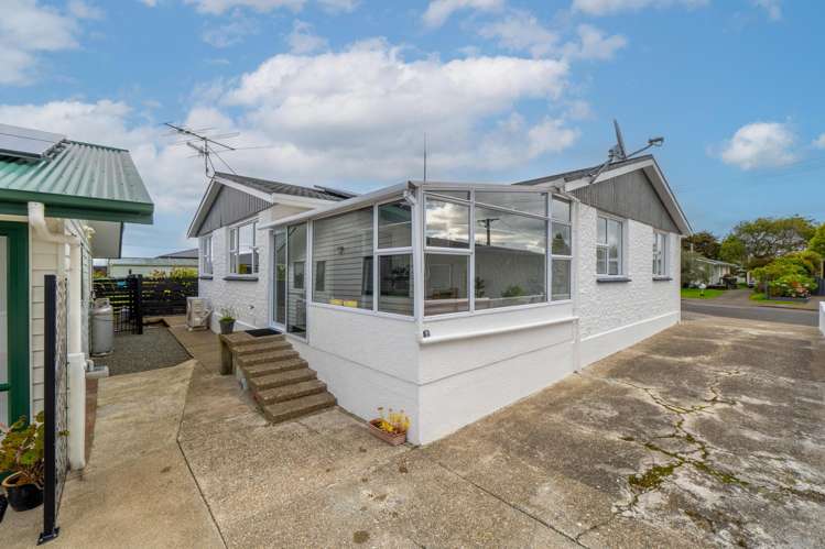 45 Edinburgh Crescent Waikiwi_18