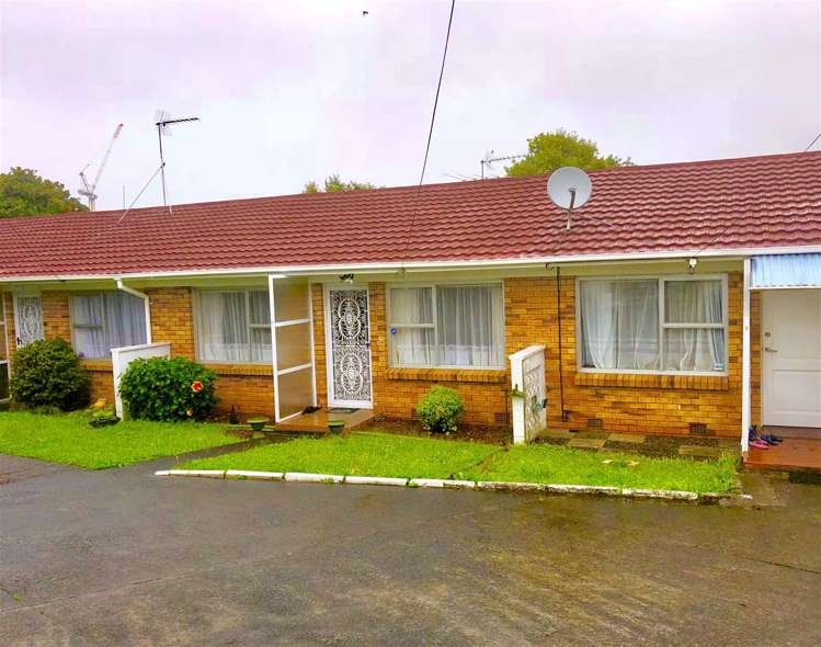 2/16 Hamlin Road Mount Wellington_1