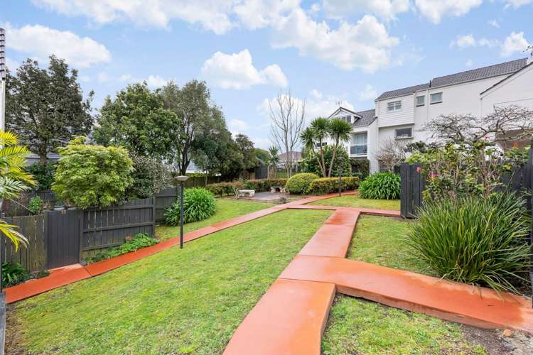 10/8 Hamilton Road Herne Bay_13