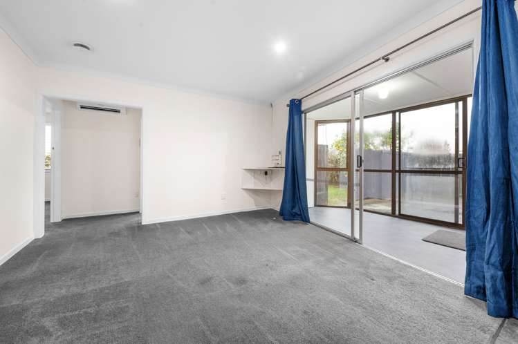1/81A Carrington Avenue Silverdale_3