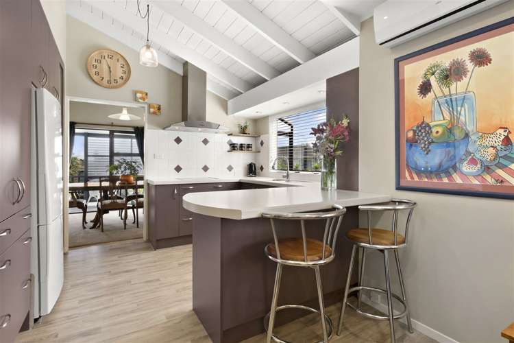 56 Saint Annes Crescent Wattle Downs_3