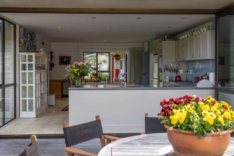 9 Rue Cachalot Akaroa_20