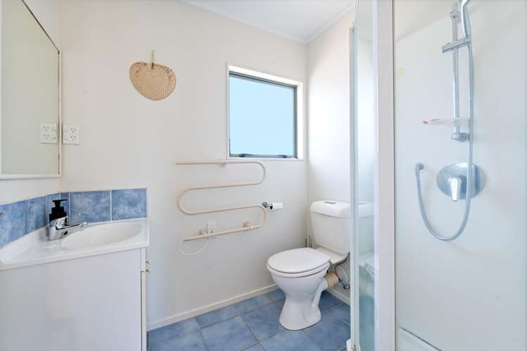 33 Woodford Avenue Henderson_27