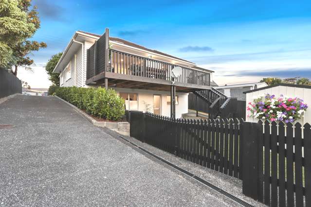 63 Konini Road Titirangi_1