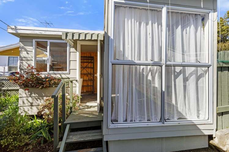 2/28 Marlborough Street Silverstream_24
