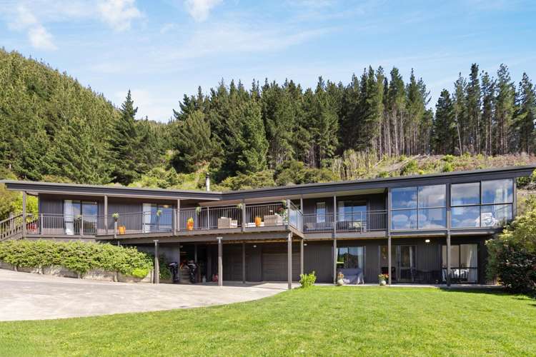 1466 Port Underwood Road_0