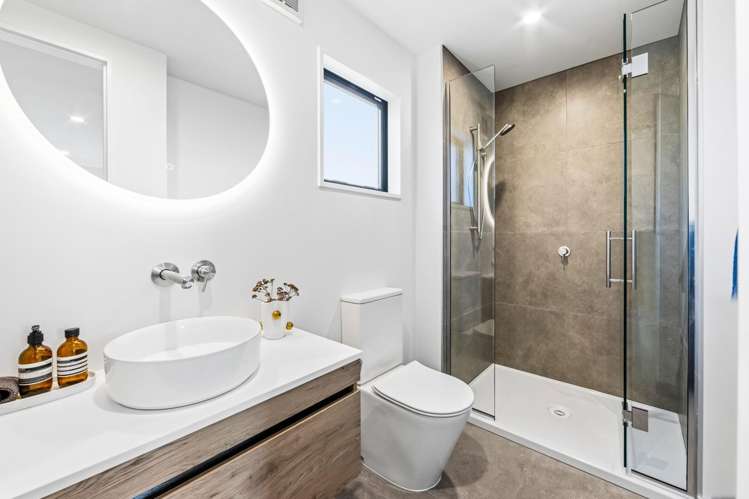 2/28 Harker Street 10222_9