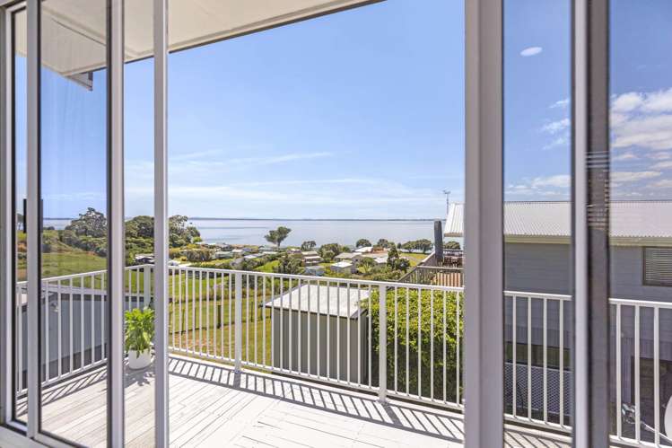499 Grahams Beach Road Awhitu_21