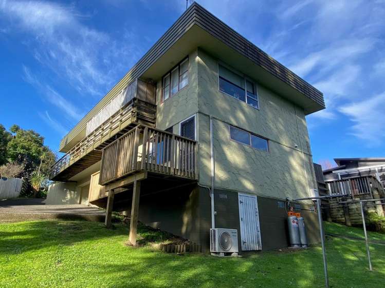 3/9 Fuchsia Place Birkdale_12