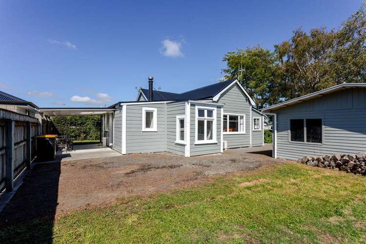 53 Gordon Street Dannevirke_24