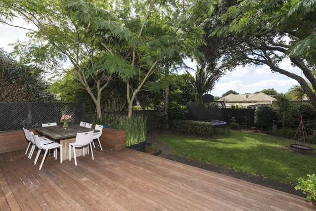 11 Taupata Street Mount Eden_2