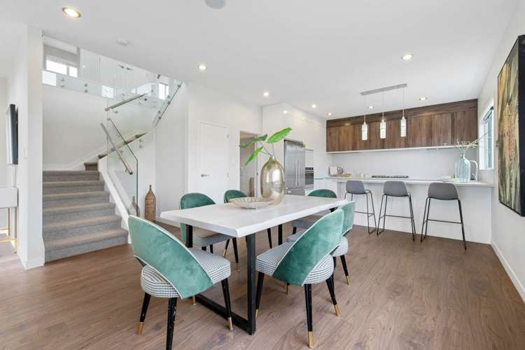 31 Lyttelton Avenue Forrest Hill_14