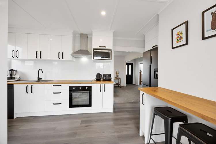 70 Cloten Road Stratford_13