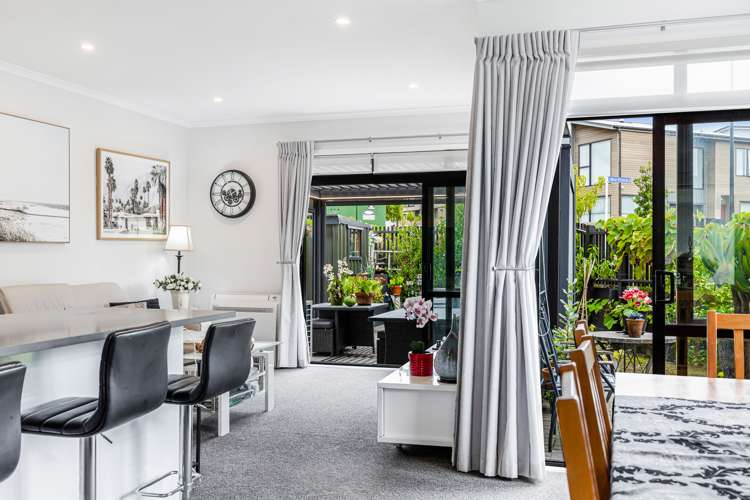 16 Kauri Amber Road Westgate_13