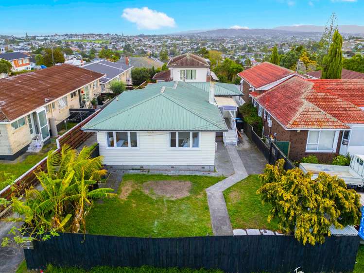 369 Richardson Road Mount Roskill_15