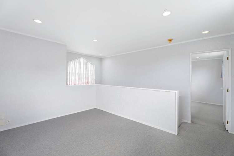 1/19 Ambleside Drive Northpark_27