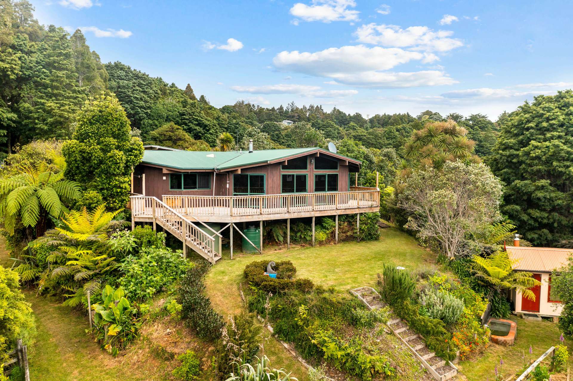 402 Owhiwa Road Parua Bay_0