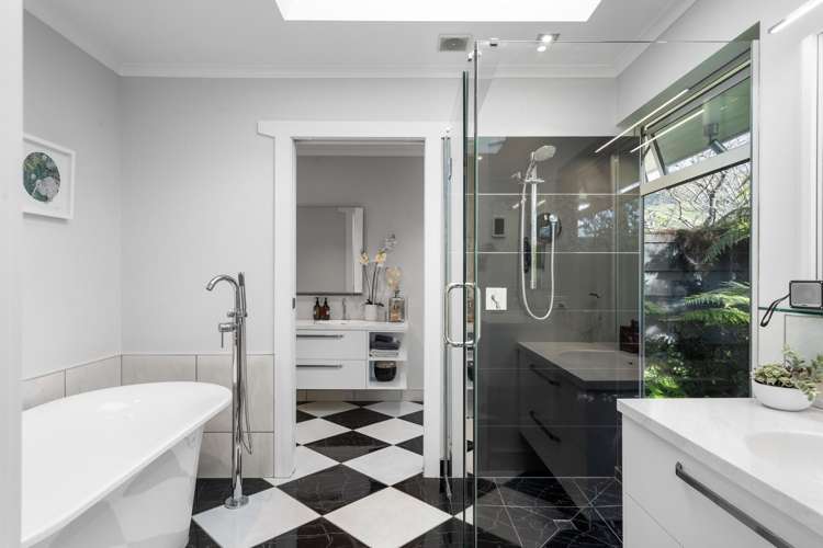 6 Park Drive Richmond_15