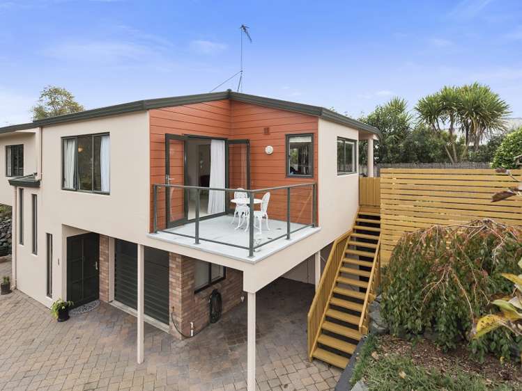 2 Akona Lane Hamilton East_13