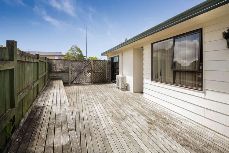 190 Solar Road Glen Eden_12