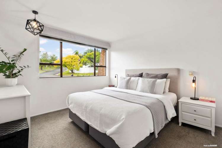 10 Cezanne Place New Lynn_13