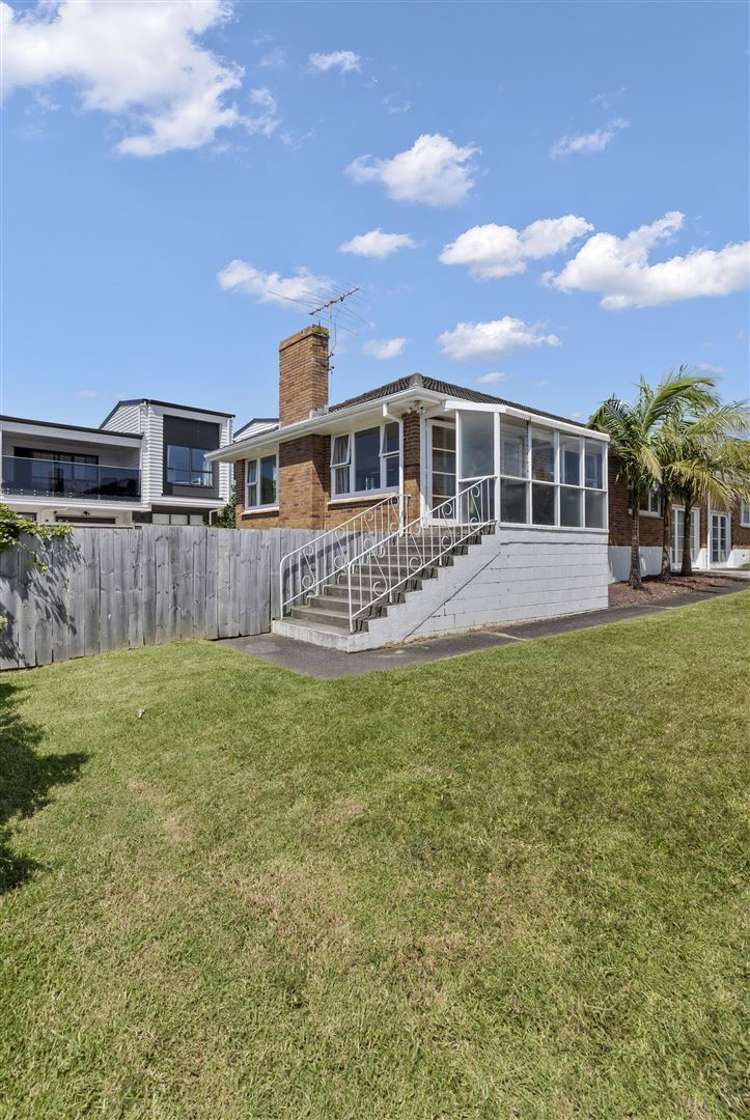 2/1 The Link Howick_40