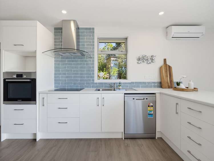 40 Gosling grove Turangi_10