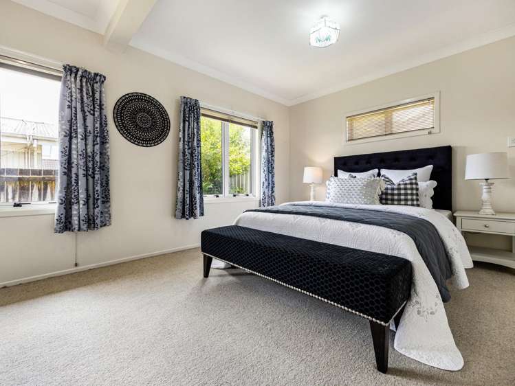 946 River Road Queenwood_7