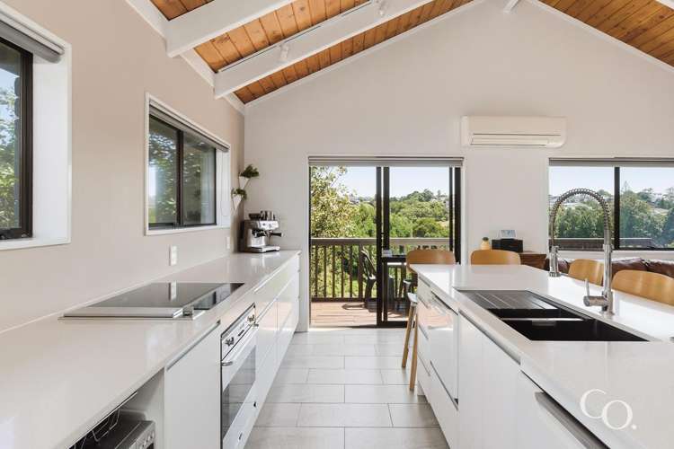 5 Byron Way Otumoetai_2