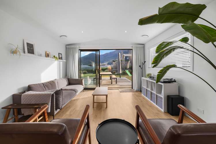9 Magpie Place Lake Hawea_6