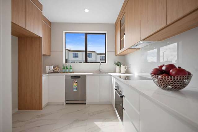 23/929-933 East Coast Road Torbay_4