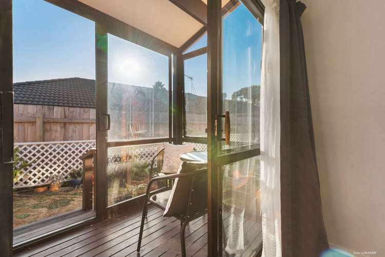 2/151 Kitchener Road Pukekohe_4