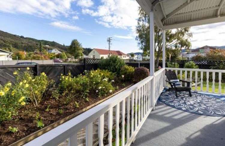 64 Shiel Street Reefton_18