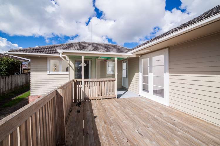 6 Paton Avenue Te Atatu South_13