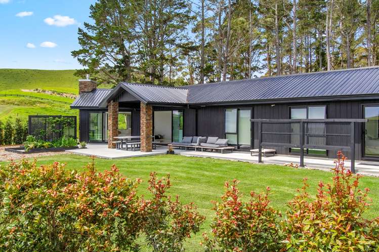 1 Gumtree Way Kaiwaka_12