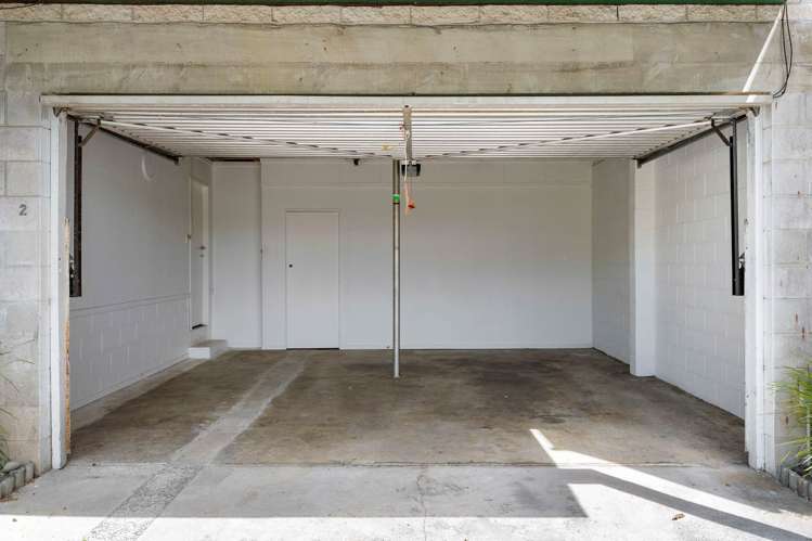 2/86 Archers Road Glenfield_13