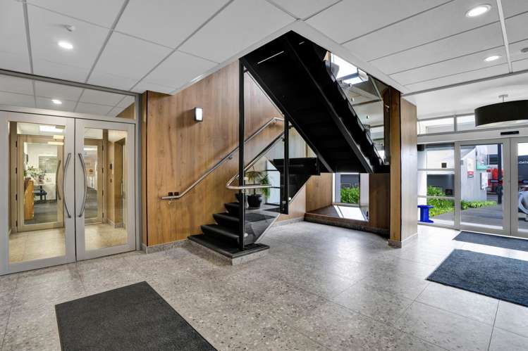 214 Devon Street East New Plymouth_17