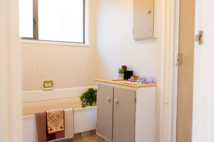 17 Matipo Crescent Pukete_10