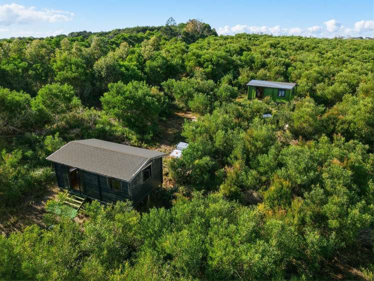 215 Tahanga Road Lake Ohia_12