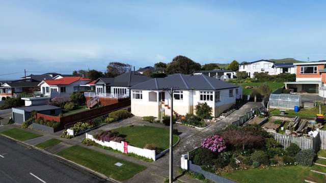 Spectacular Water Views From This Comfortable Home