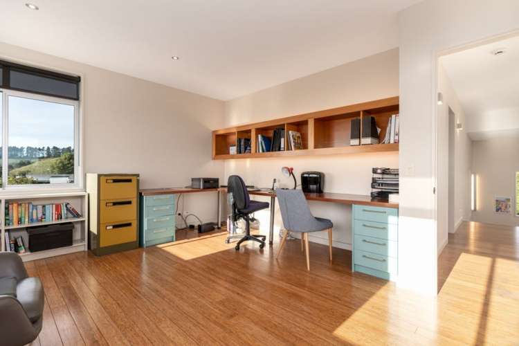 9 Watlings Place Kennedys Bush_28