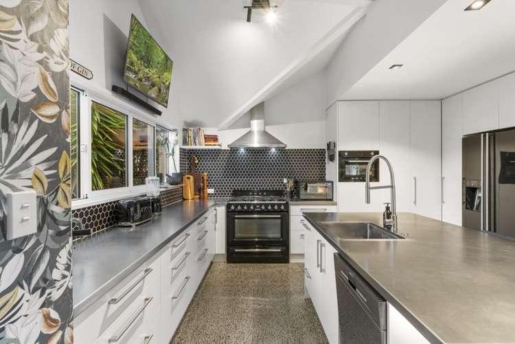 2/199 Papamoa Beach Road Papamoa_7