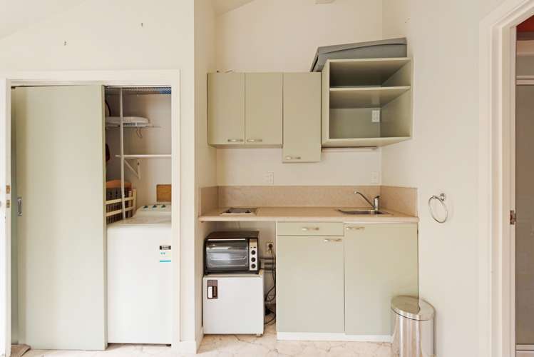 3 Ranelagh Street Karori_26