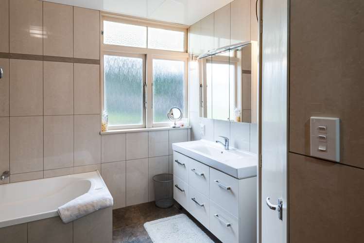 13 Okoroire Street Tirau_14