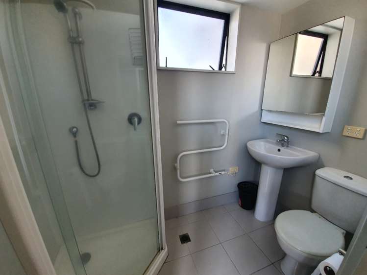 1002/36 Eden Crescent Auckland Central_7