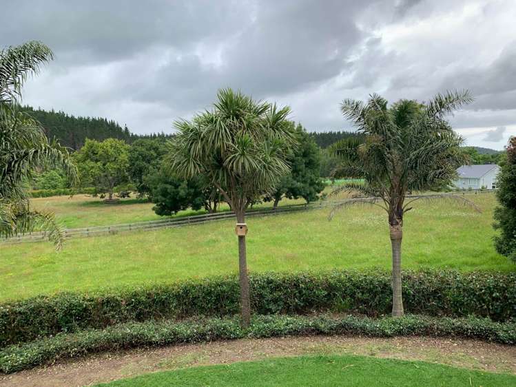 69 Croft Lane Riverhead_27