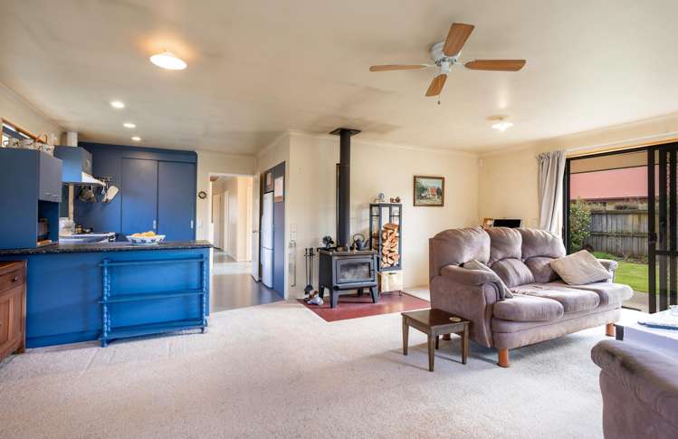 6 Whiting Drive_5