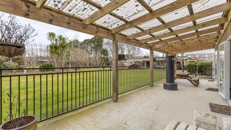 87 Croft Lane Riverhead_16
