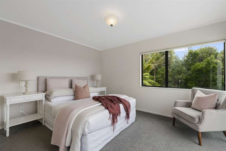 2/10 Firth Road Torbay_9