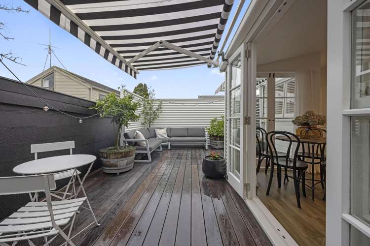 251a Courtenay Street Strandon_32